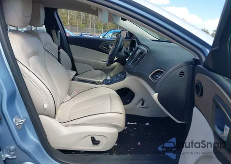 2015 Chrysler 200 C из США, поврежденный, VIN 1C3CCCCB0FN631849